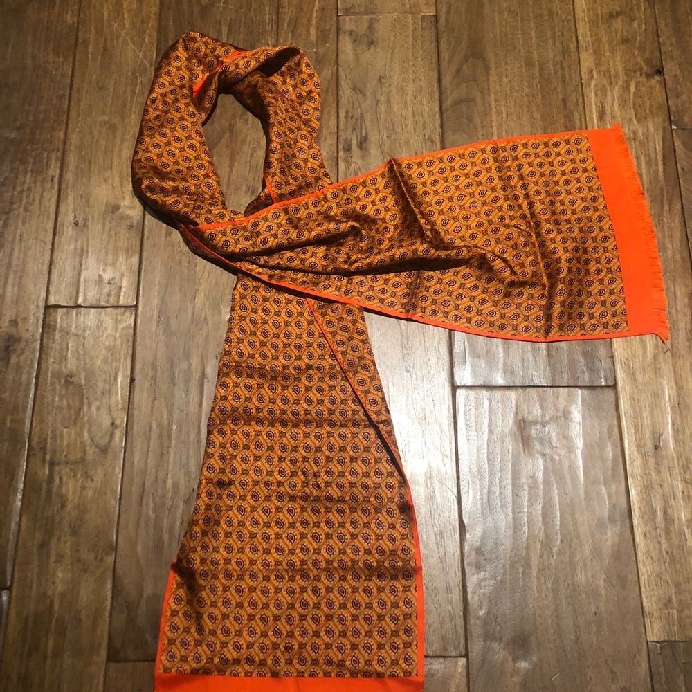 Gorgeous scarf